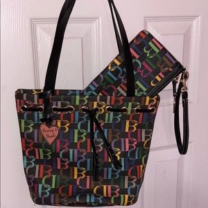 Dooney & Bourke Bucket Purse and Wristlet Set